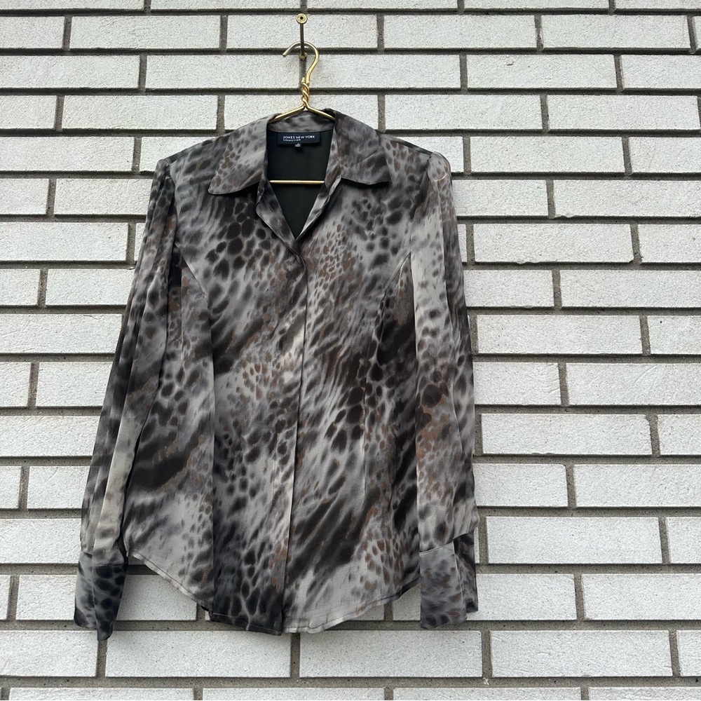 Jones New York 100% Silk Button Up Blouse Leopard Cheetah Animal Neutral